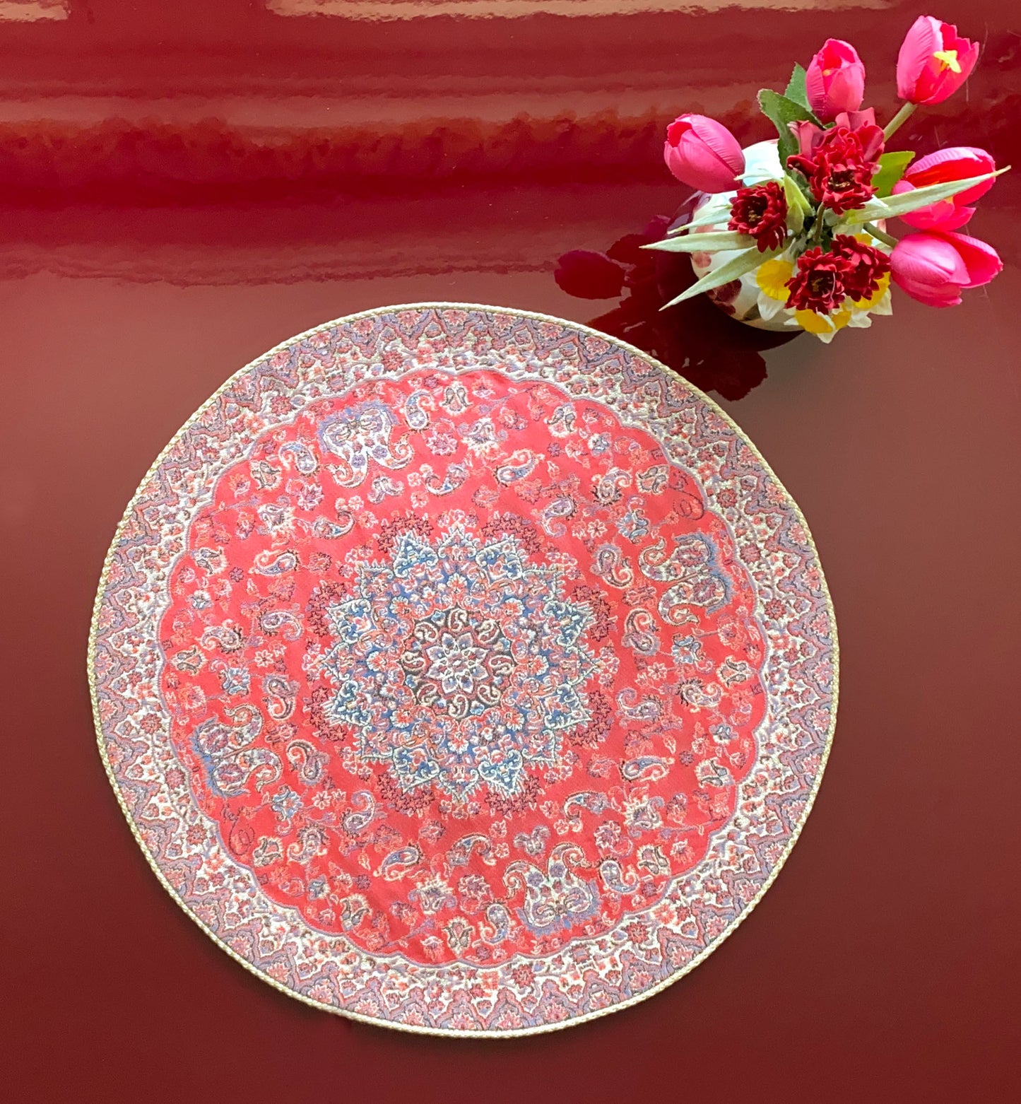 Runde Termeh-Tischdecke (38 cm) – Traditionelles persisches Design in Rot & Türkisblau | Seide & Baumwolle