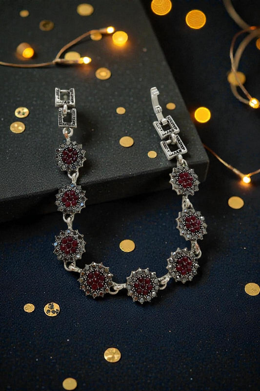 Orientalisches Armband mit Blütenmuster | Dunkelrot & Silber | Vintage Boho Schmuck