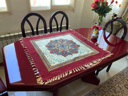 Termeh-Tischdecke (80 x 80 cm) – Ghalamkar Baumwolle | Boho Hausdekoration – Handbedruckt & Handgewebt – Rotes Mandala-Medaillon