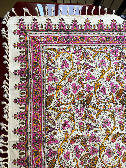 Termeh-Tischdecke (100 x 100 cm) – Ghalamkar Baumwolle | Boho Hausdekoration – Handbedruckt & Handgewebt – Rosé Flora