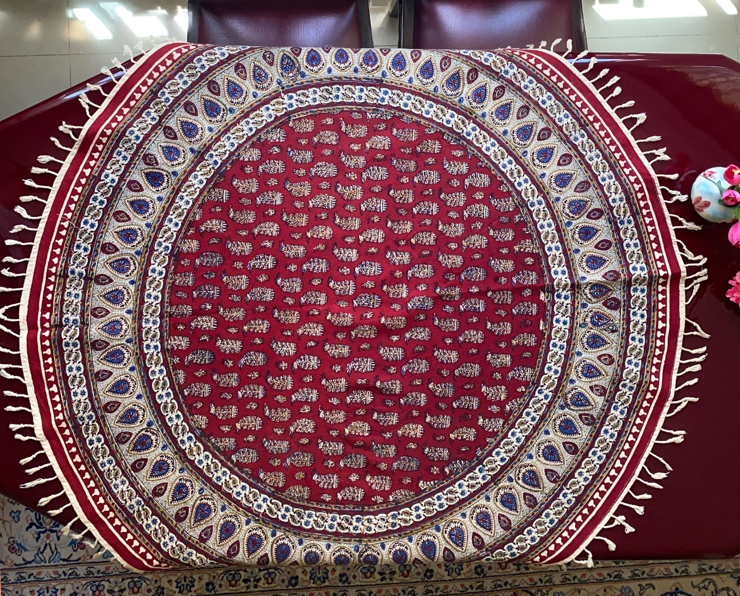 Termeh-Tischdecke (Durchmesser ca. 110 cm) – Ghalamkar Baumwolle | Boho Hausdekoration – Handbedruckt & Handgewebt – Runder Tropfenzauber