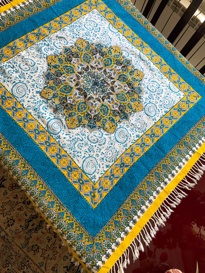 Termeh-Tischdecke (100 x 100 cm) – Ghalamkar Baumwolle | Boho Hausdekoration – Handbedruckt & Handgewebt – Blauer Sonnenstern