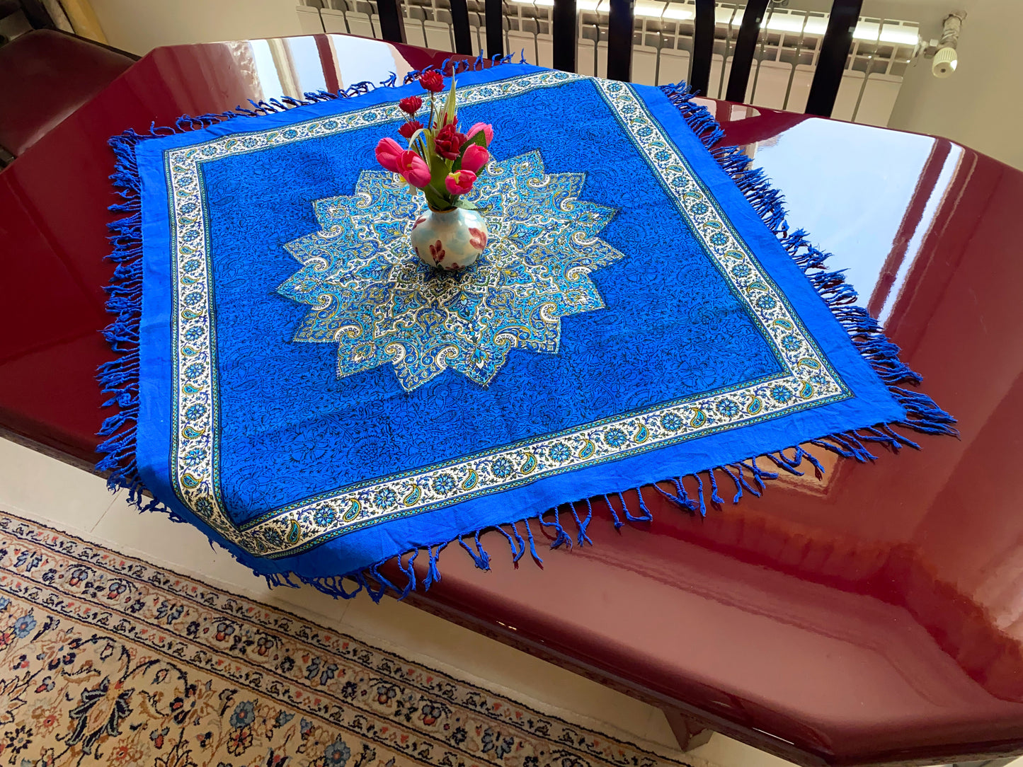 Termeh-Tischdecke (80 x 80 cm) – Ghalamkar Baumwolle | Orient-Dekoration – Handbedruckt & Handgewebt – Königsblauer Stern