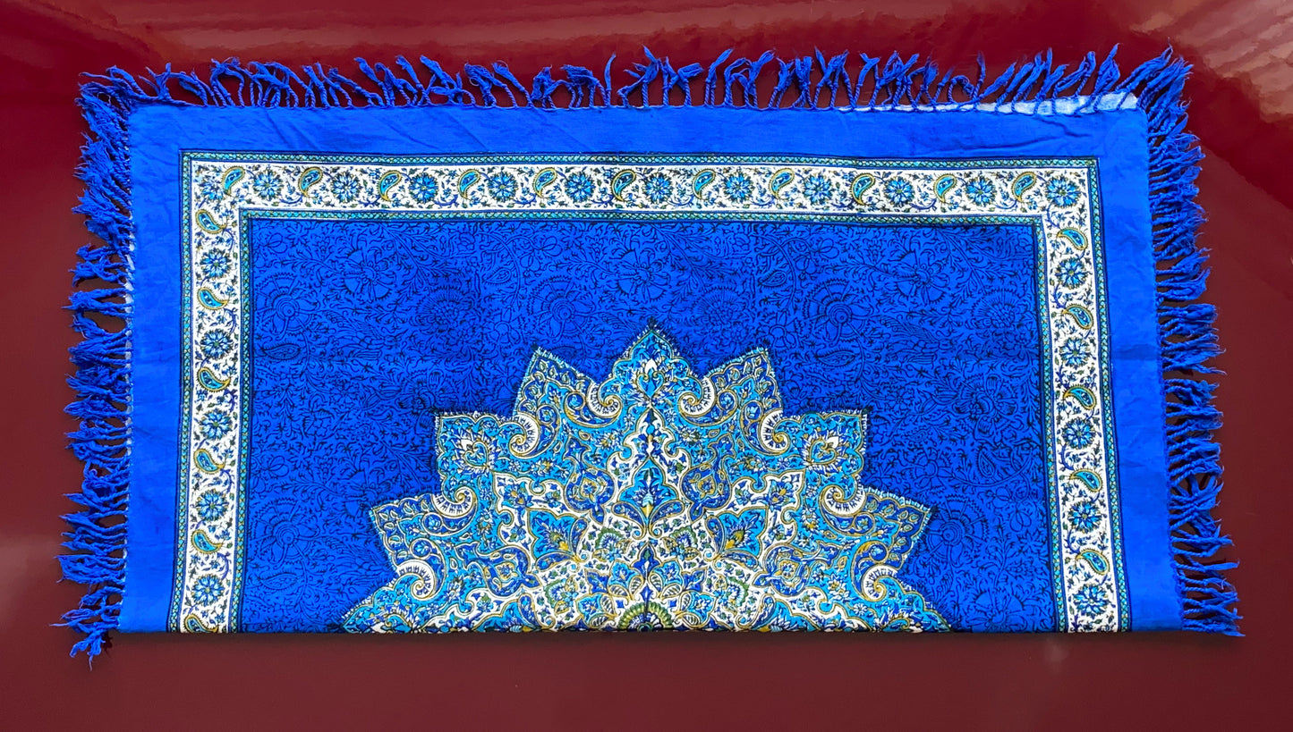 Termeh-Tischdecke (80 x 80 cm) – Ghalamkar Baumwolle | Orient-Dekoration – Handbedruckt & Handgewebt – Königsblauer Stern