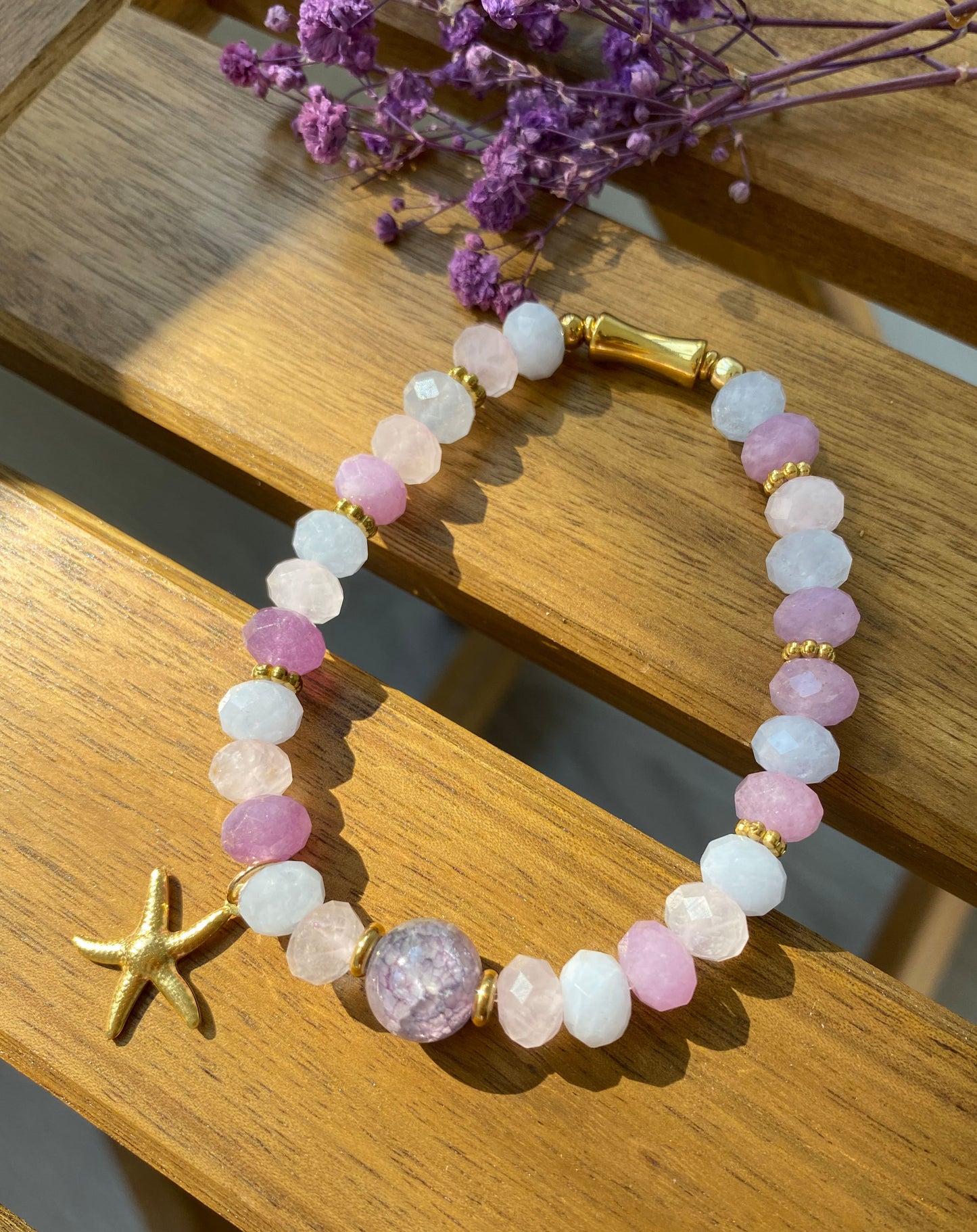 Lila Naturstein-Armband mit Seestern-Anhänger | Sommer Boho Schmuck Damen