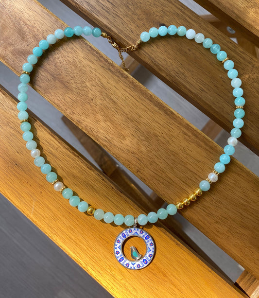 Naturstein Halskette mit orientalischem Anhänger & Vogelmotiv | Handgefertigt aus Edelstahl