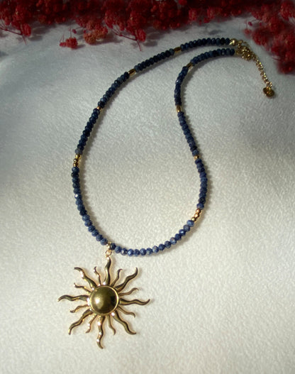 Naturstein Halskette mit Sonnen-Anhänger | Handgefertigt aus Edelstahl