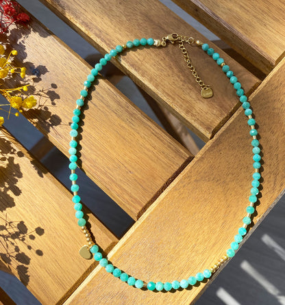 Naturstein Halskette mit kleinem Herz-Anhänger | Handgefertigt aus Edelstahl