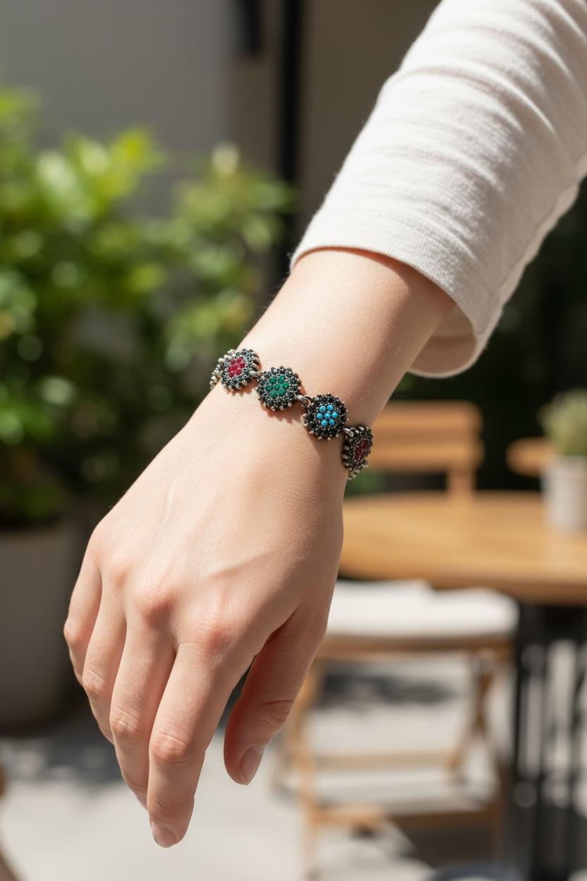Orientalisches Armband mit Blütenmuster | Mehrfarbig | Boho Schmuck Damen