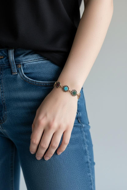 Boho Armband mit orientalischem Muster | Türkis Rot Grün | Goldfarbener Schmuck